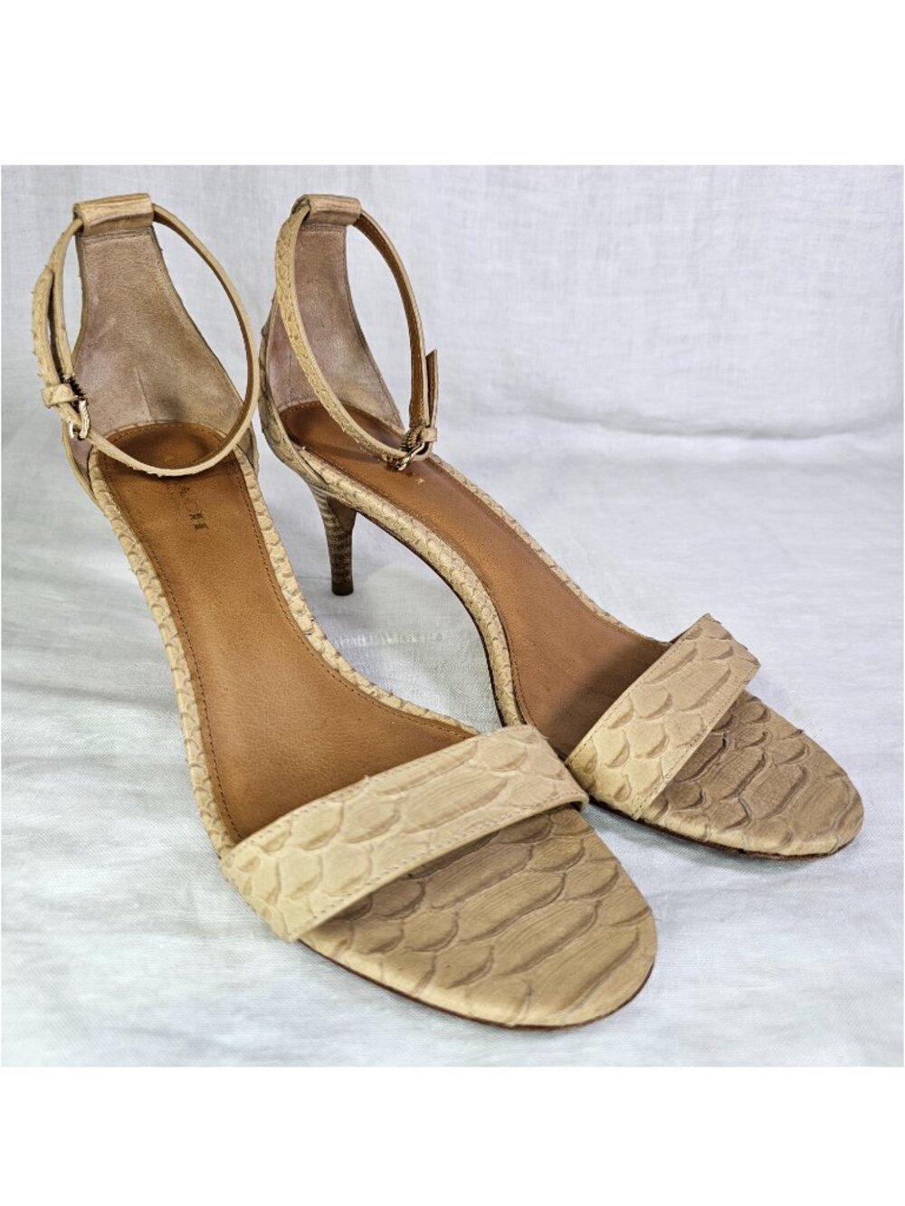 Coach Marci 2.5” Kitten Heel Snakeskin Open Toe Ankle Strap Sandal Pump 8B Beige